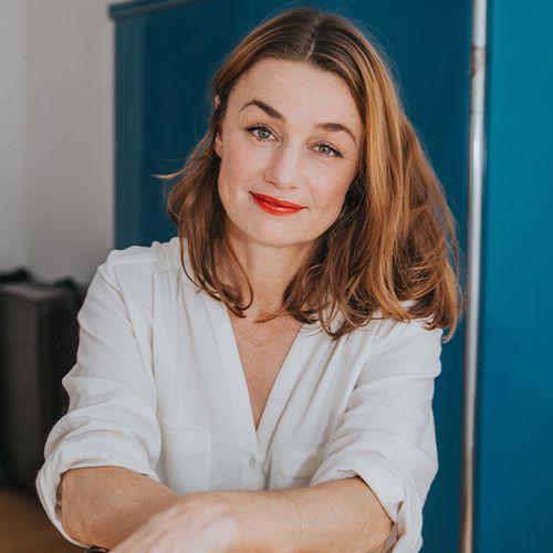 Foto der Autor:in Johanna Adorján